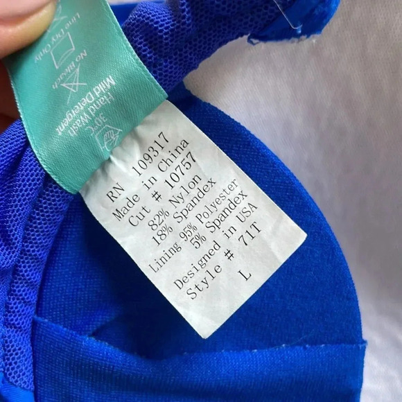 Sunsets Bikini  Top - Picture 10 of 14